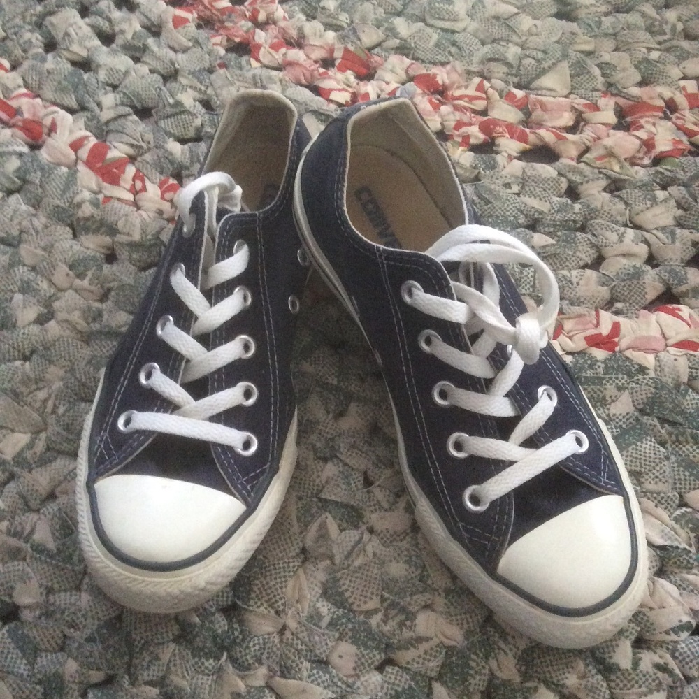 Converse All Star Low- Top Sneaker Navy Size 6